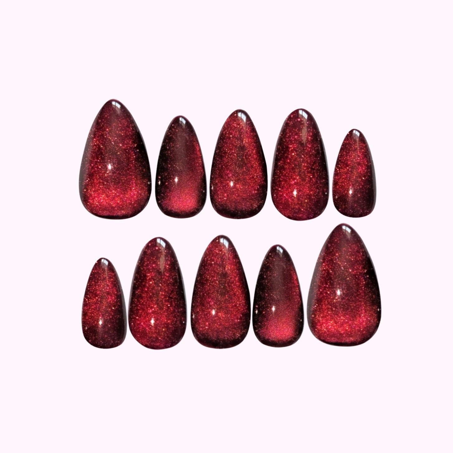 Carmin Cat Eye